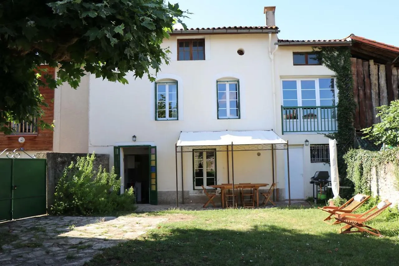 Studio au Coeur du Village avec terrasse et parking proche de Pamiers Verniolle