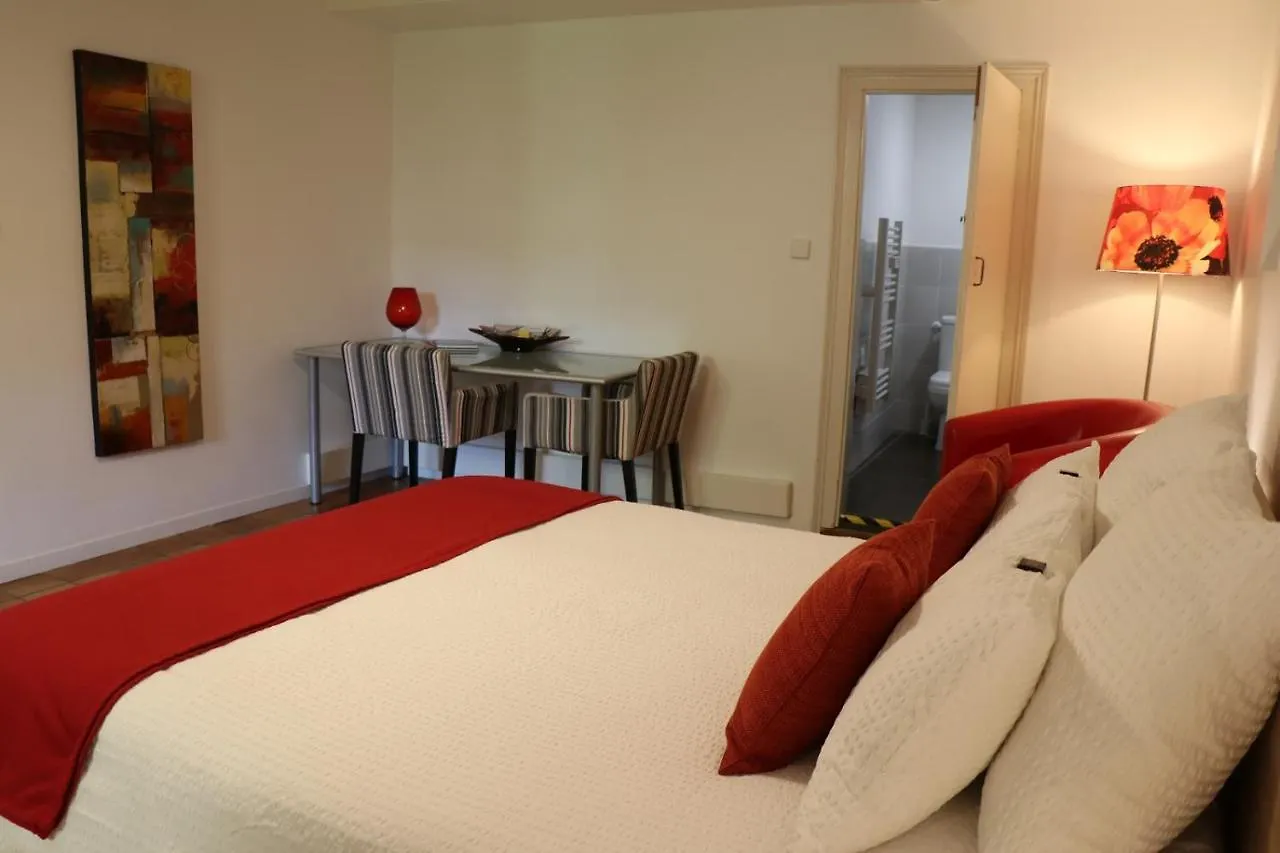 Studio au Coeur du Village avec terrasse et parking proche de Pamiers Verniolle Appartement